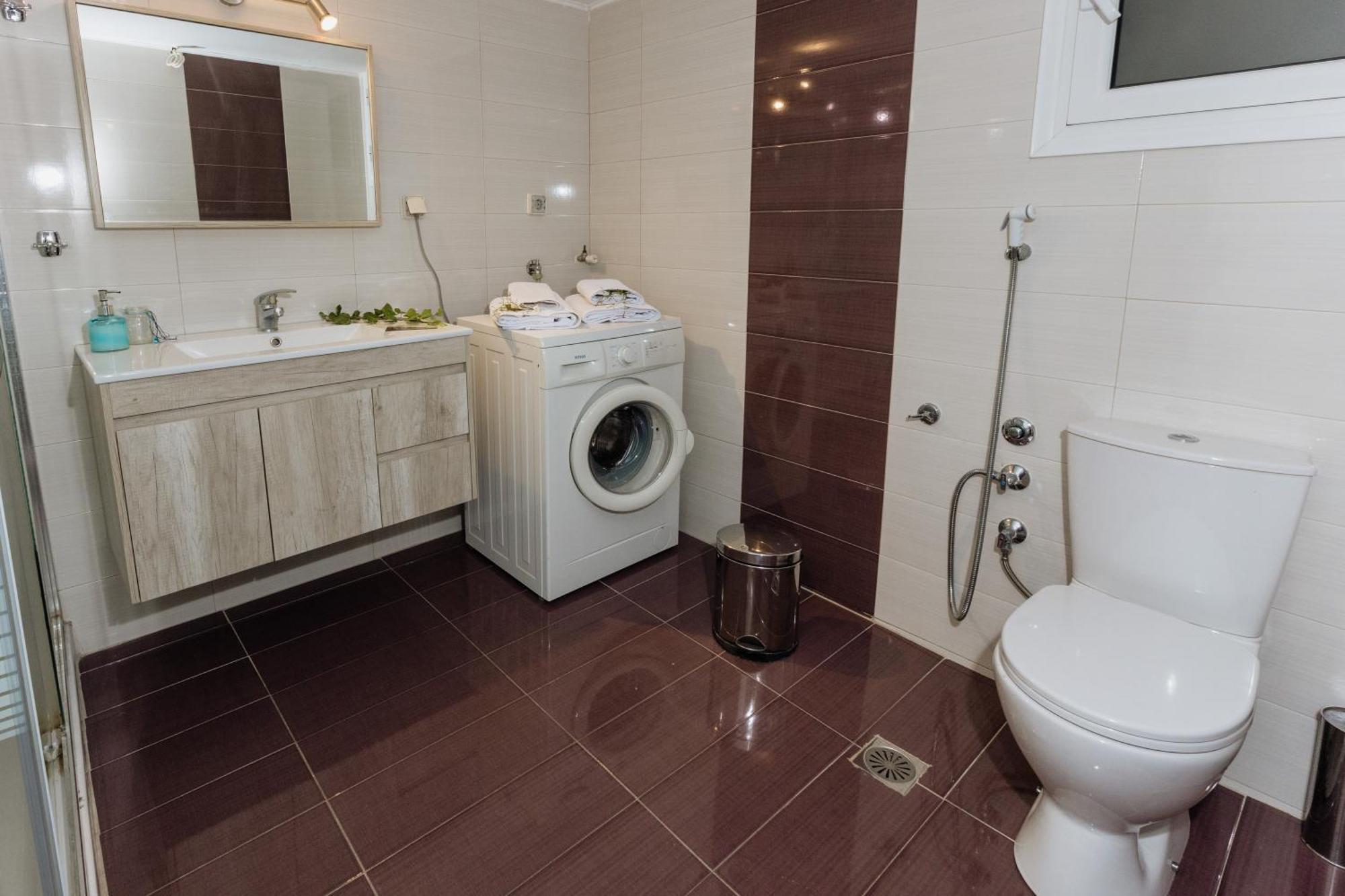 Spacious Centre Apartment- Apartment *
