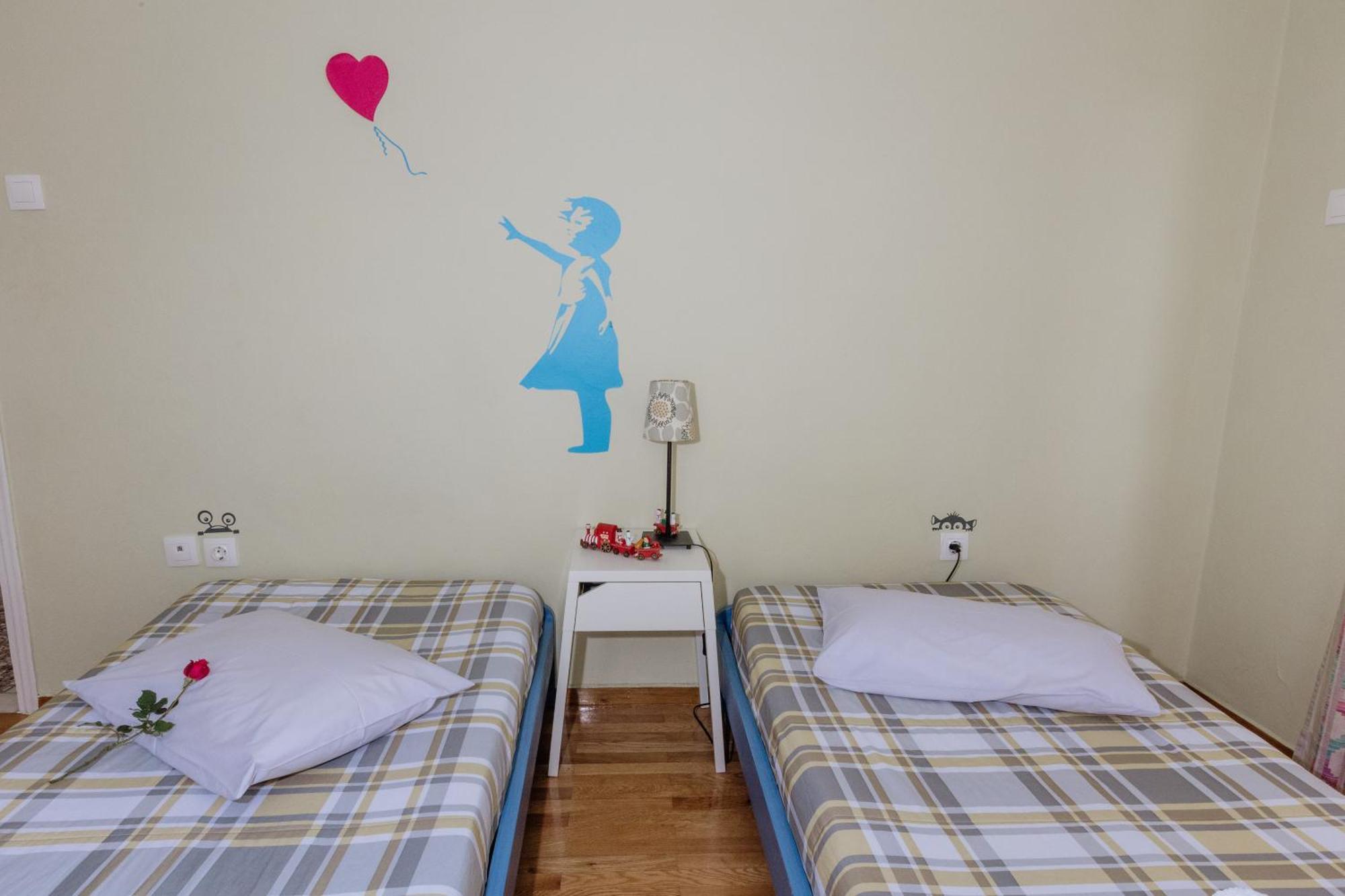 Spacious Centre Apartment- * Kalamata