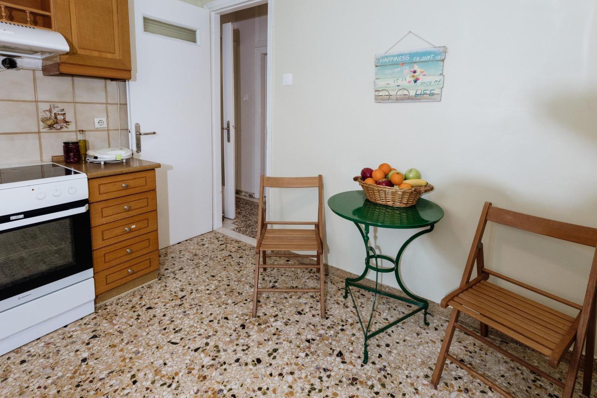 Spacious Centre Apartment-