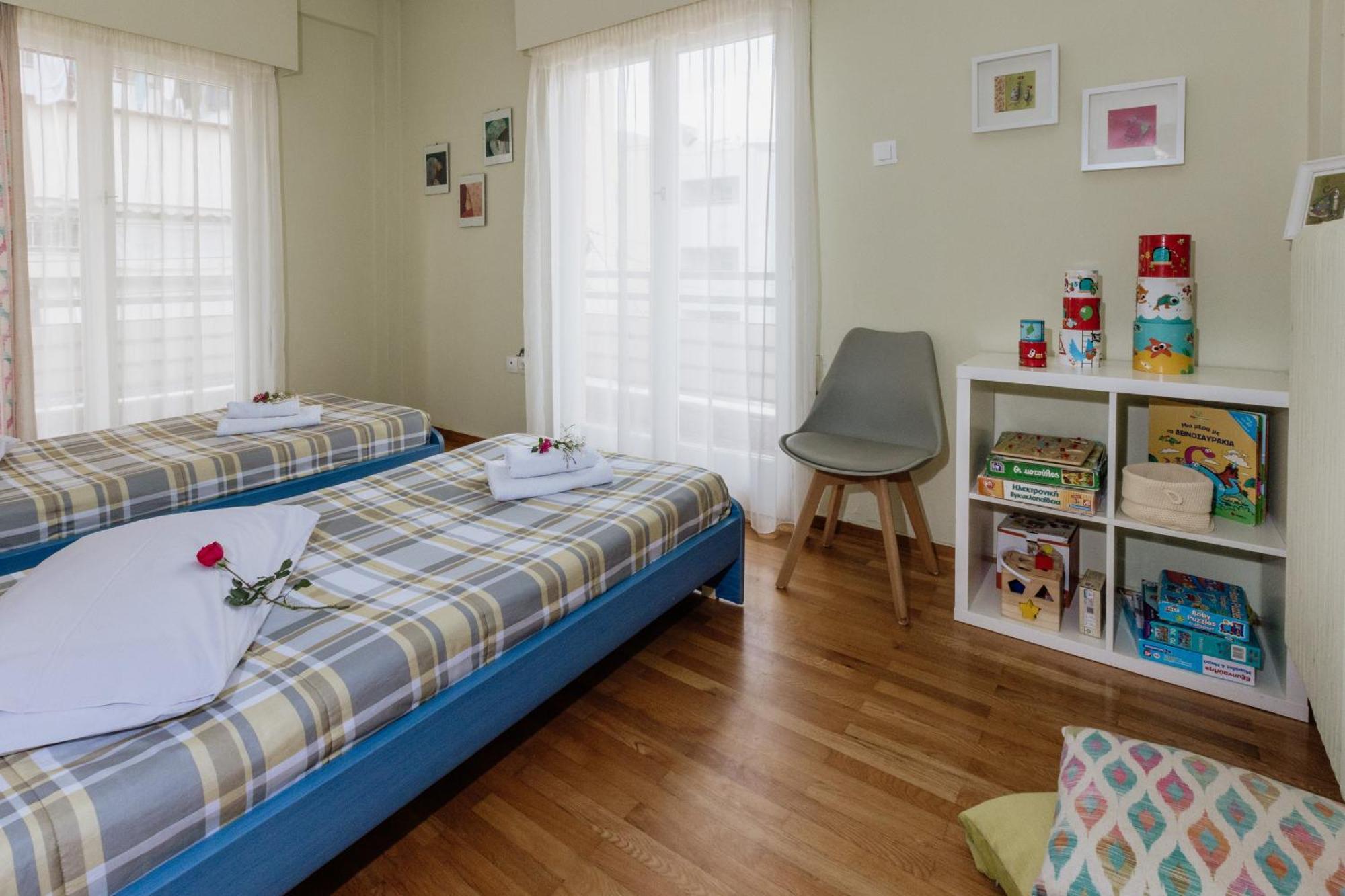 Apartment Spacious Centre Apartment- *